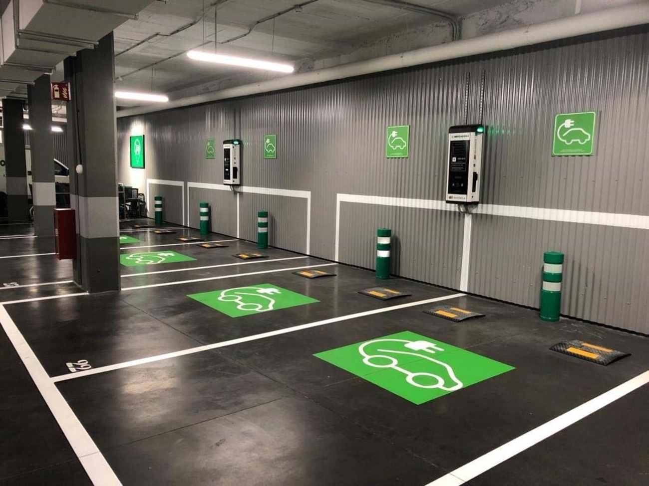 Nuevos puntos de carga de coches eléctricos de Mercadona Nuevos puntos de carga de coches eléctricos de Mercadona