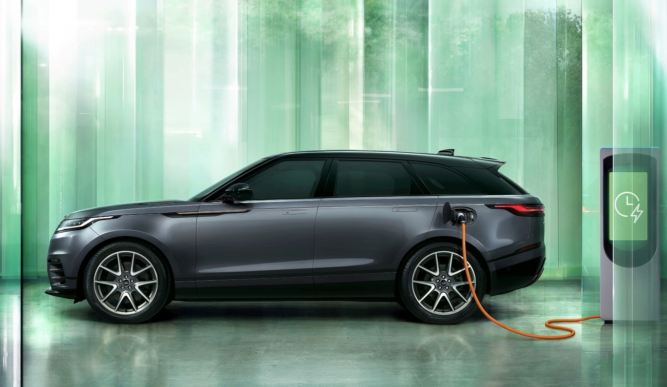 Nuevo Range Rover Velar híbrido enchufable / RANGE ROVER