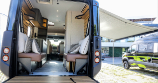 Interior de la autocaravana Hymer Venture S