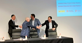 Firma del acuerdo de reindustrialización de Nissan Barcelona / T.F. Firma del acuerdo de reindustrialización de Nissan Barcelona / T.F.