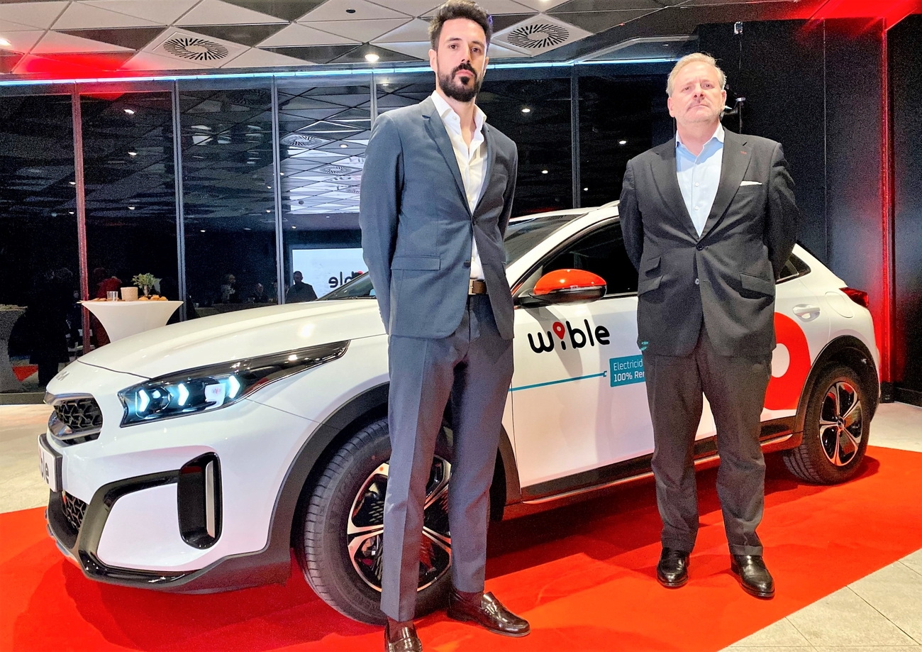 Alberto Gómez Platero, CEO de Wible, y Eduardo Divar, CEO de Kia Iberia / A.M.