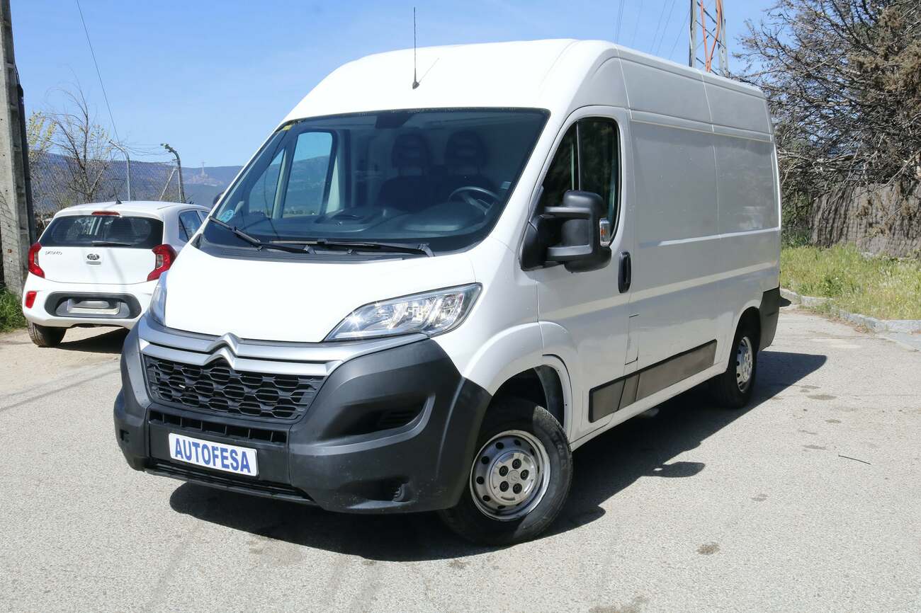 Furgoneta de segunda mano a la venta / AUTOFESA