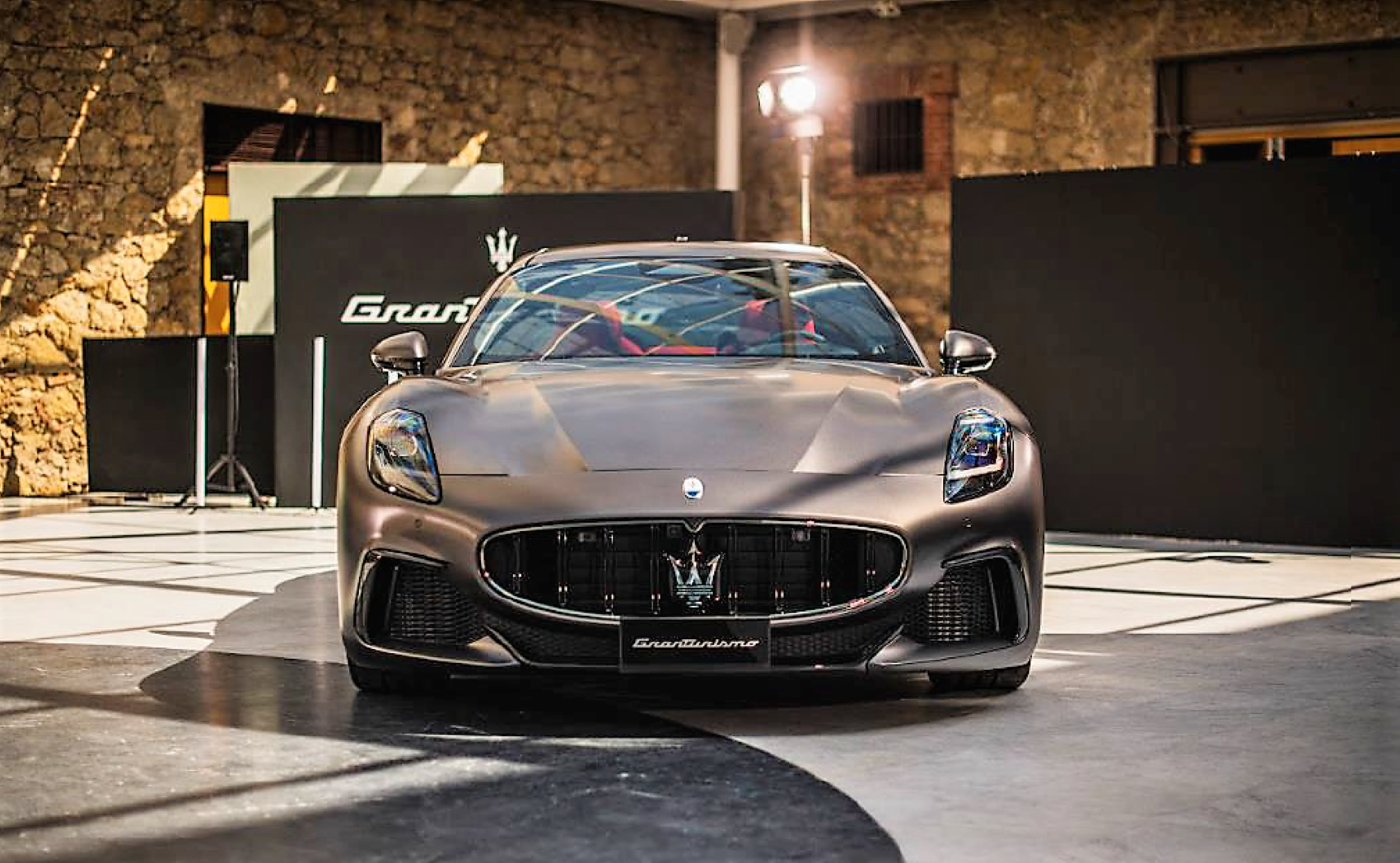 Presentación de Maserati GranTurismo / QUADIS