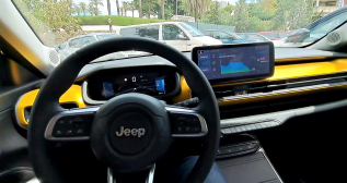 Interior del Jeep Avenger