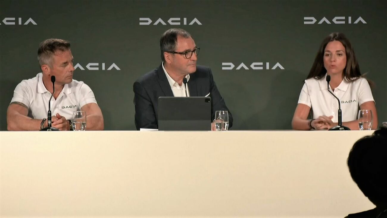 Loeb, Le Vot y Gutiérerez anuncian la entrada de Dacia en el Dakar Loeb, Le Vot y Gutiérerez anuncian la entrada de Dacia en el Dakar