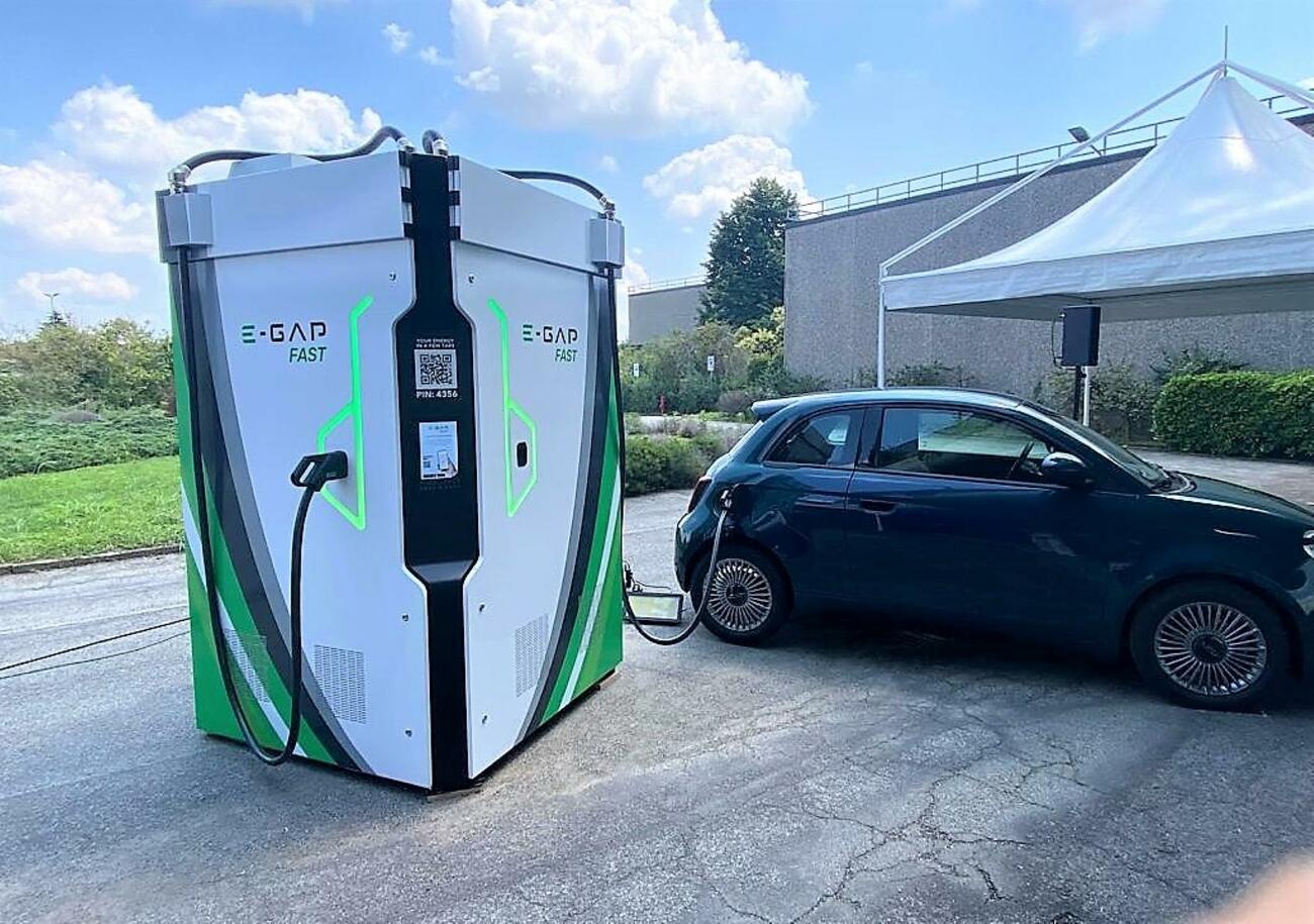 Cargador portátil de coches eléctricos E Gap Fast / A.M.