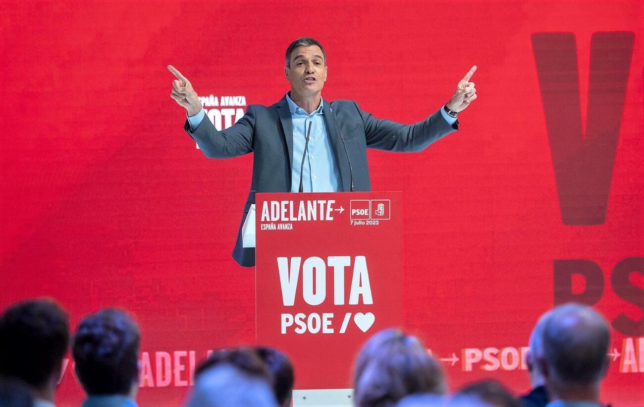 Pedro Sánchez presenta el programa del PSOE / ALBERTO ORTEGA / EUROPA PRESS