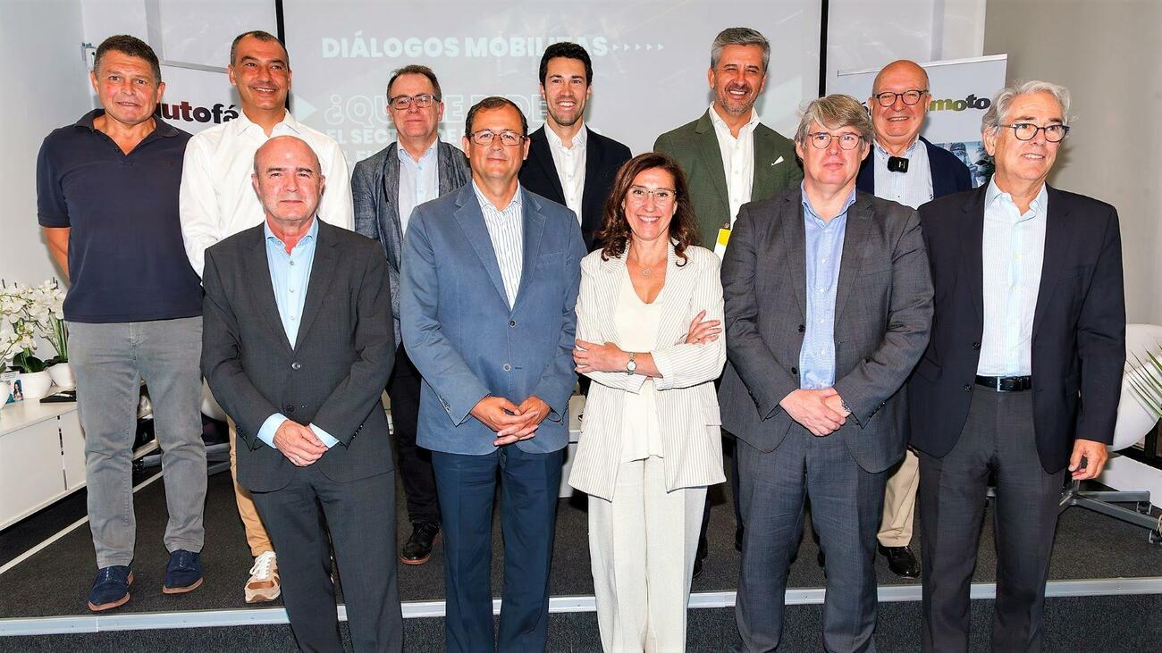 Los participantes en el Diálogo Mobilitas / MOBILITAS Los participantes en el Diálogo Mobilitas / MOBILITAS