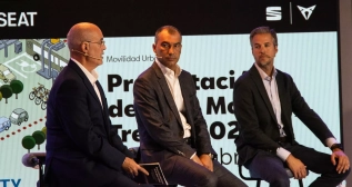 Mesa de nueva movilidad de Auto Mobility Trends 2023 / GALA ESPÍN Mesa de nueva movilidad de Auto Mobility Trends 2023 / GALA ESPÍN