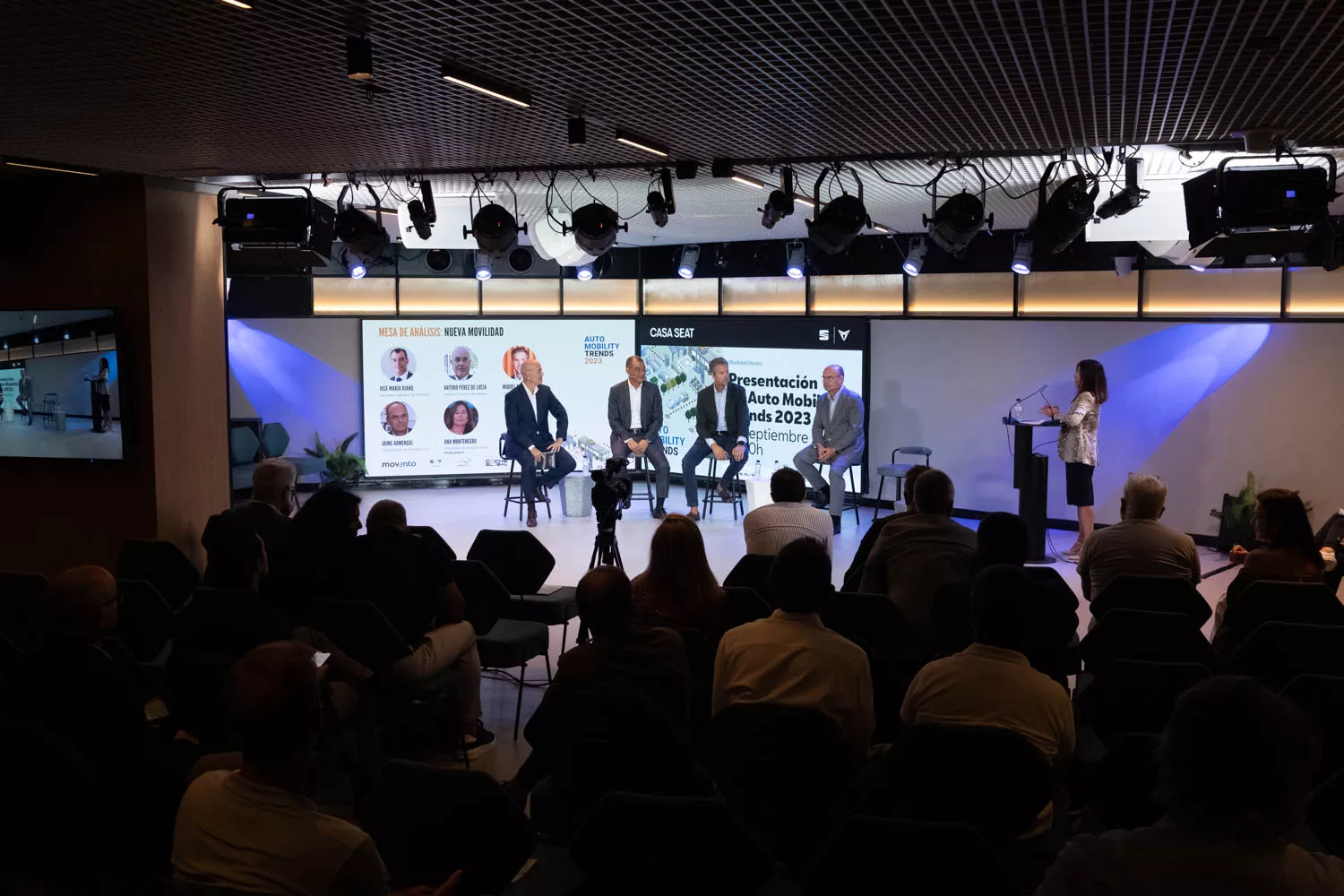 Presentación de Auto Mobility Trends 2023