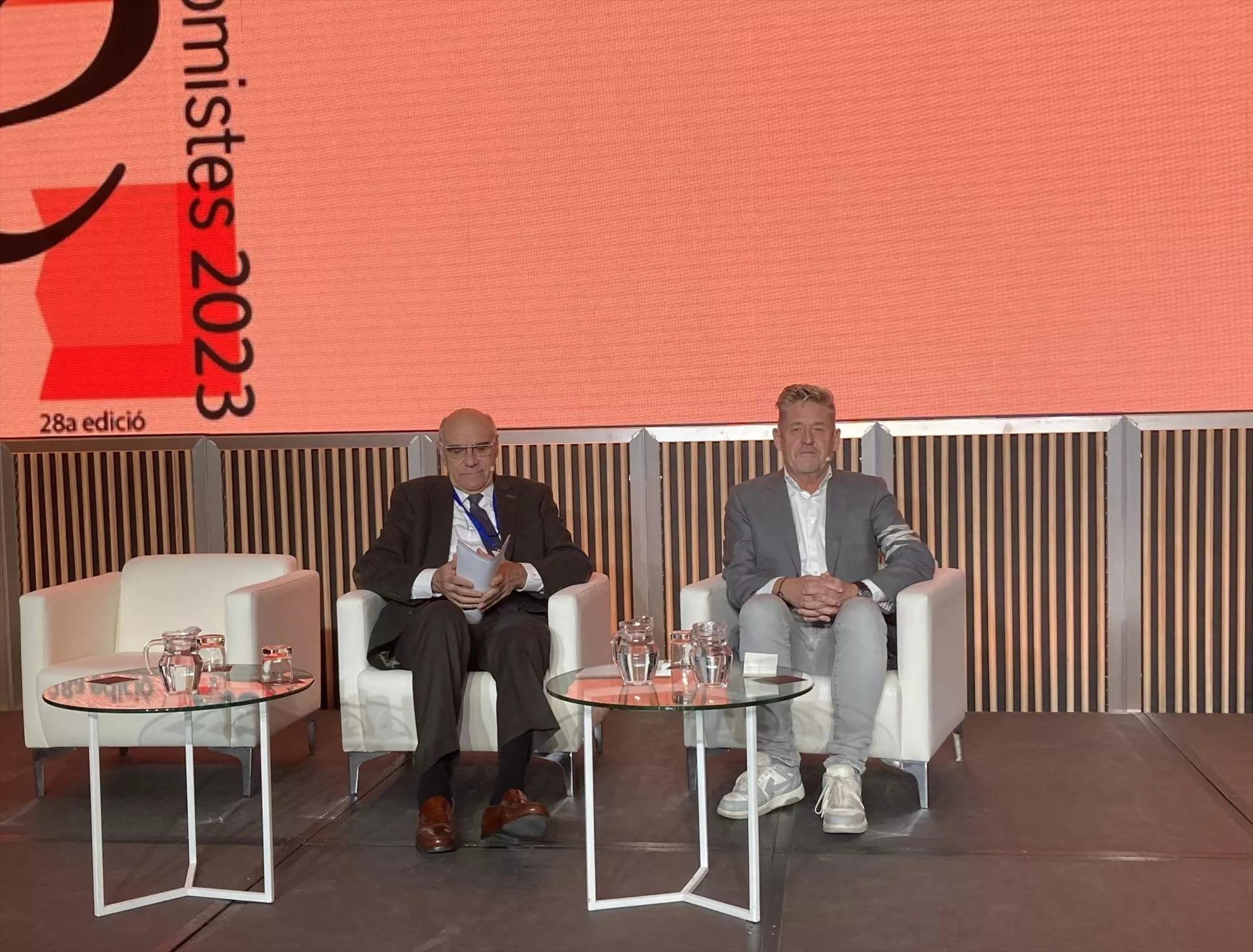 Wayne Griffiths y Salvador Alemany en el Colegio de Economistas / EUROPA PRESS