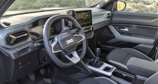 Interior del Dacia Duster 2024