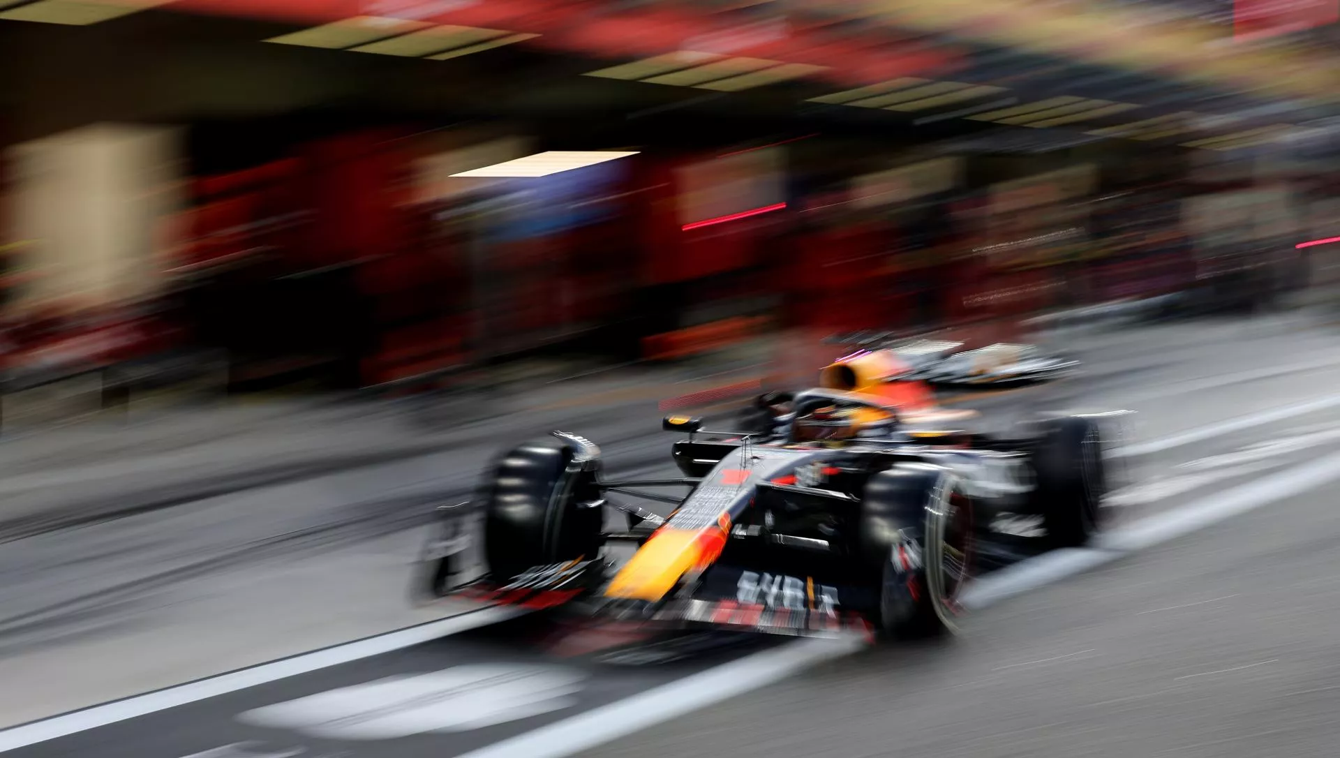 Max Verstappen en el GP de Abu Dabi / ALI HAIDER / EFE