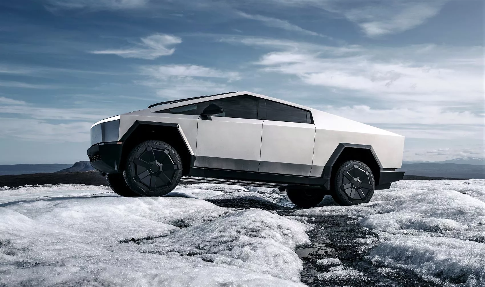 Nueva Tesla Cybertruck / TESLA