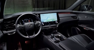 Interior del Lexus RX