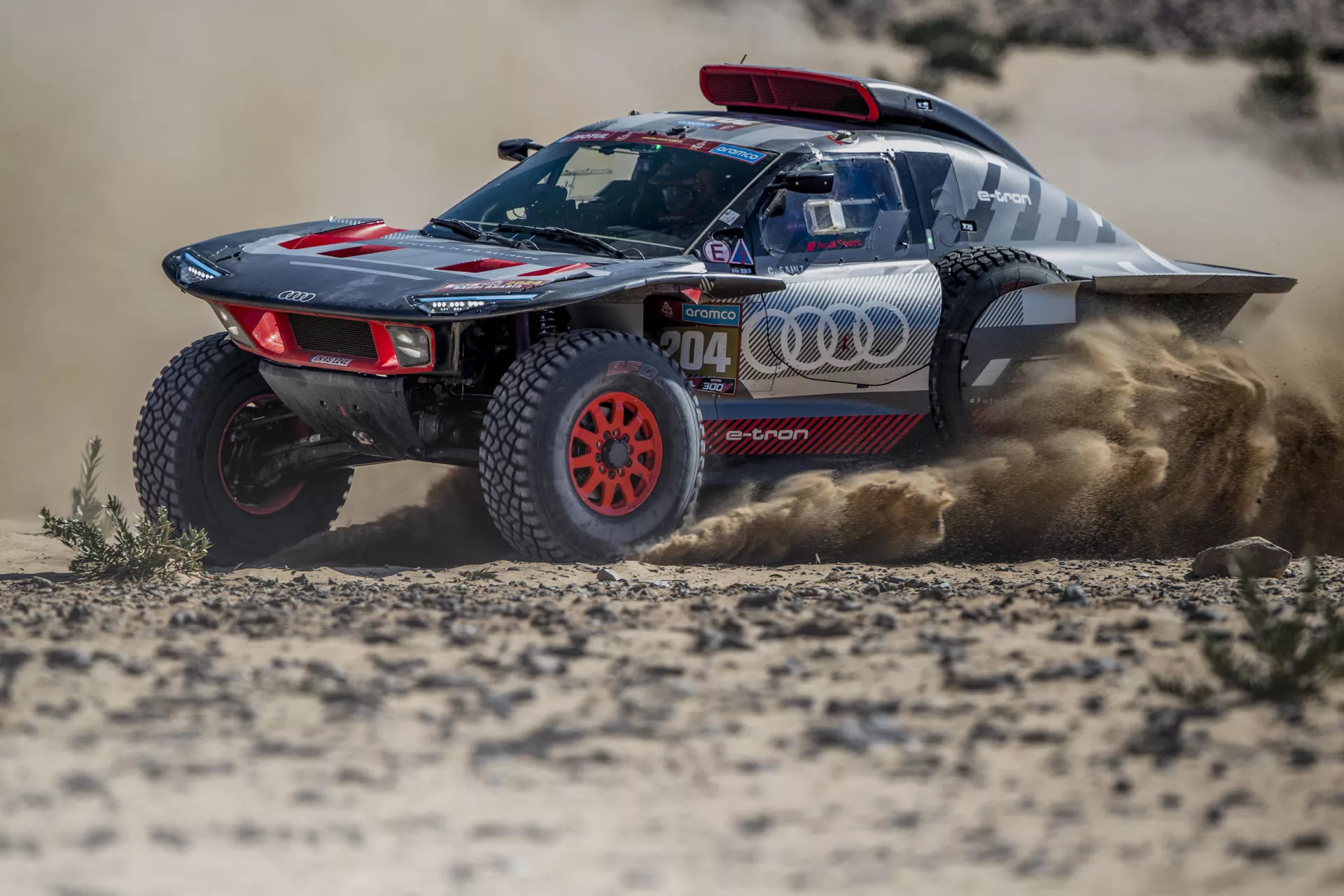 El Audi RS Q e-tron con el que Carlos Sainz ganó el Dakar / EFE/ RED BULL / FLAVIEN DUHAMEL