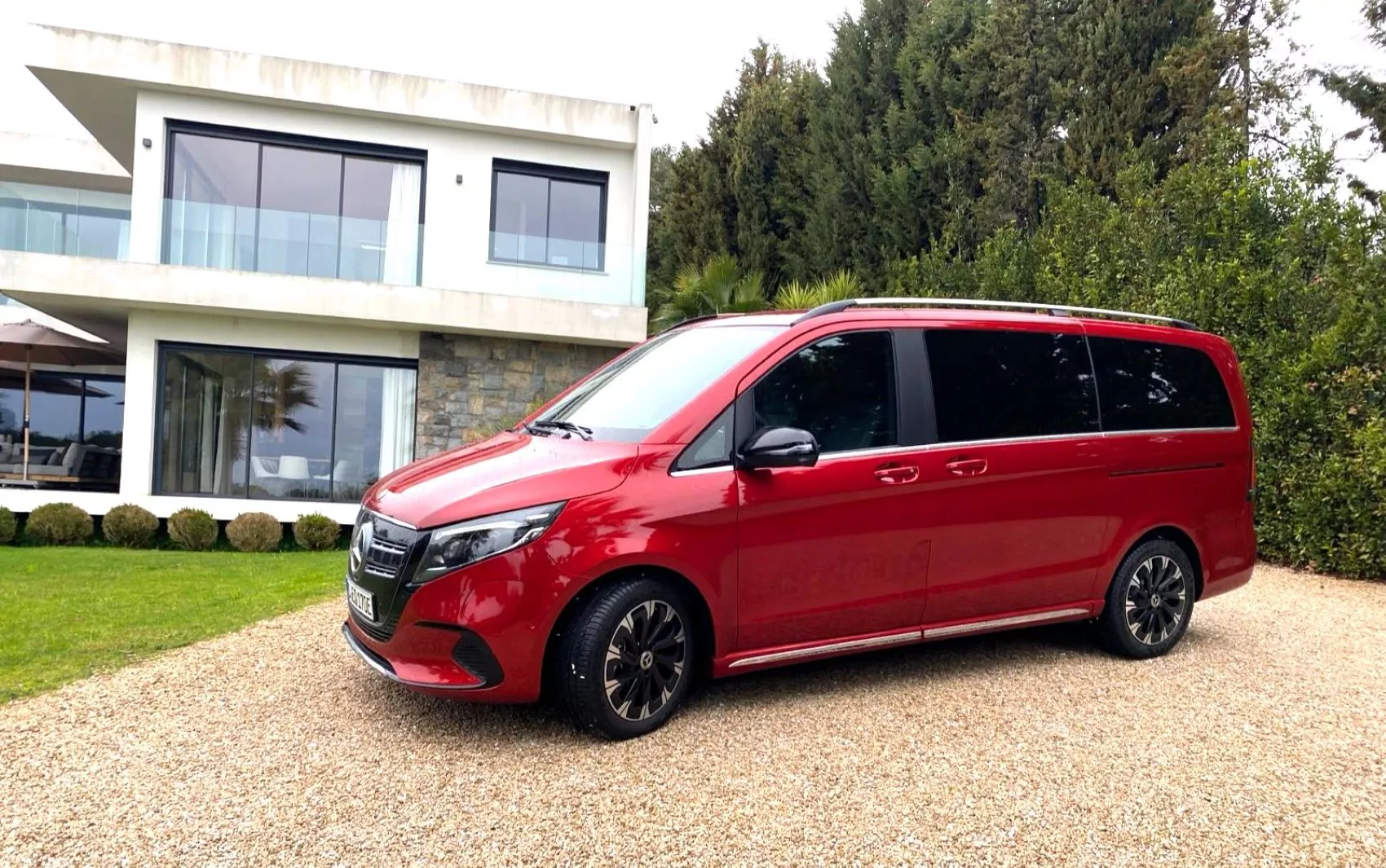 Nueva Mercedes Clase V / A.M.