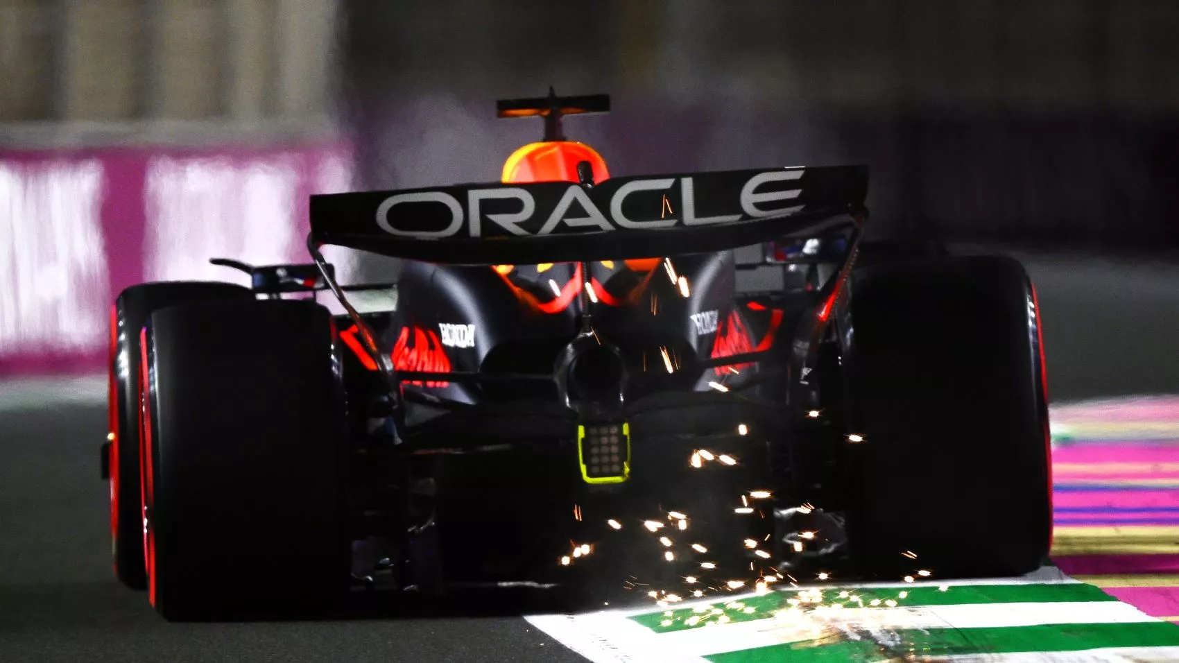 Max Verstappen en Arabia / RED BULL