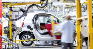 El Smart en la fábrica francesa de Hambach / MERCEDES El Smart en la fábrica francesa de Hambach / MERCEDES