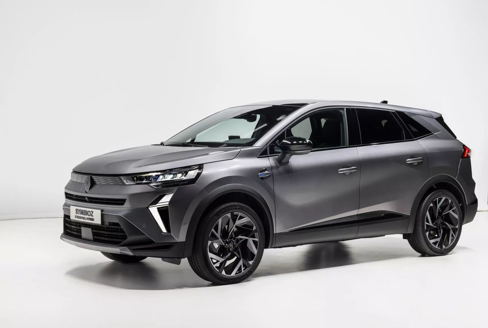 Silueta del nuevo Renault Symbioz / RENAULT