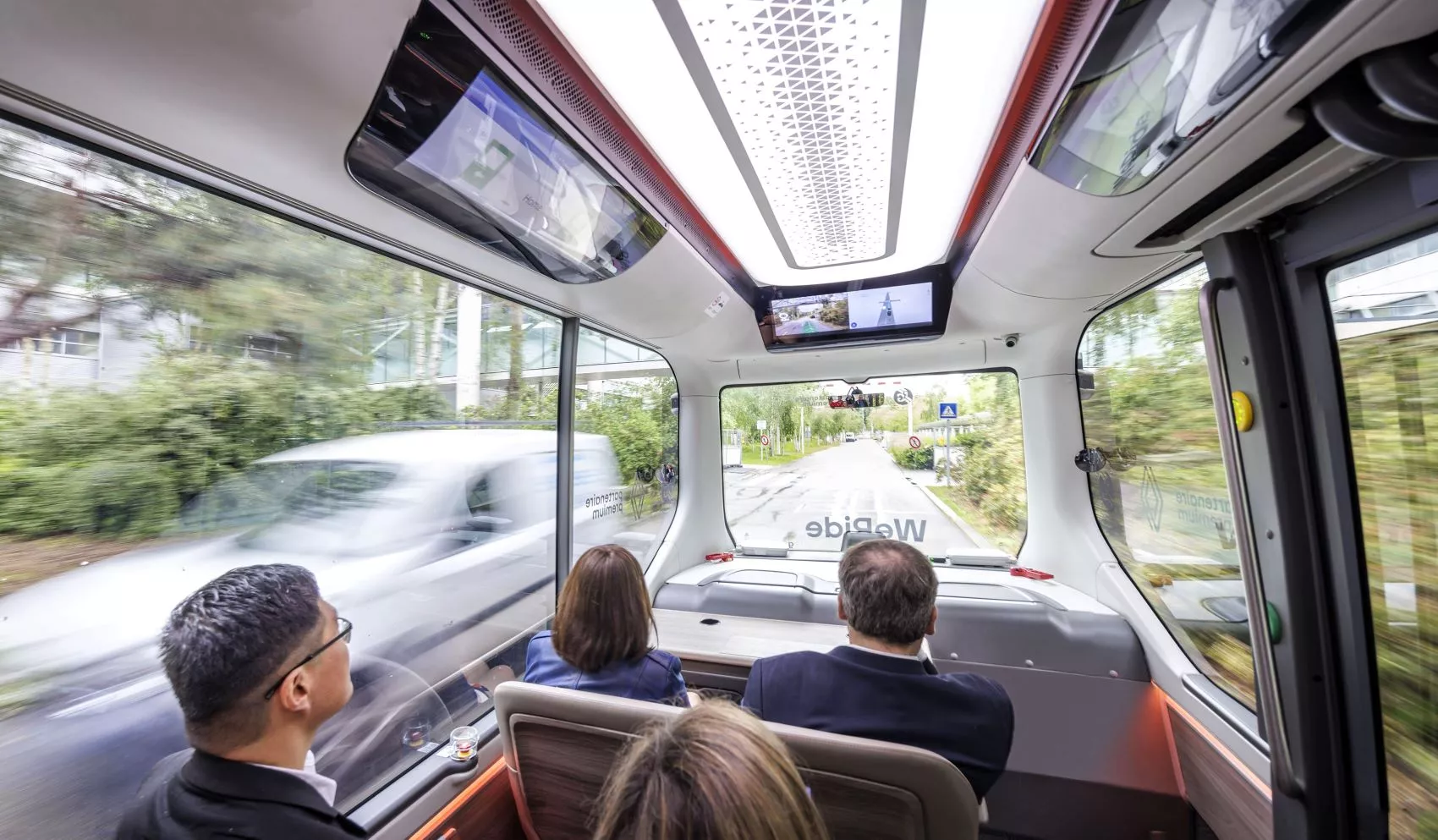 Un minibus autónomo de Renault