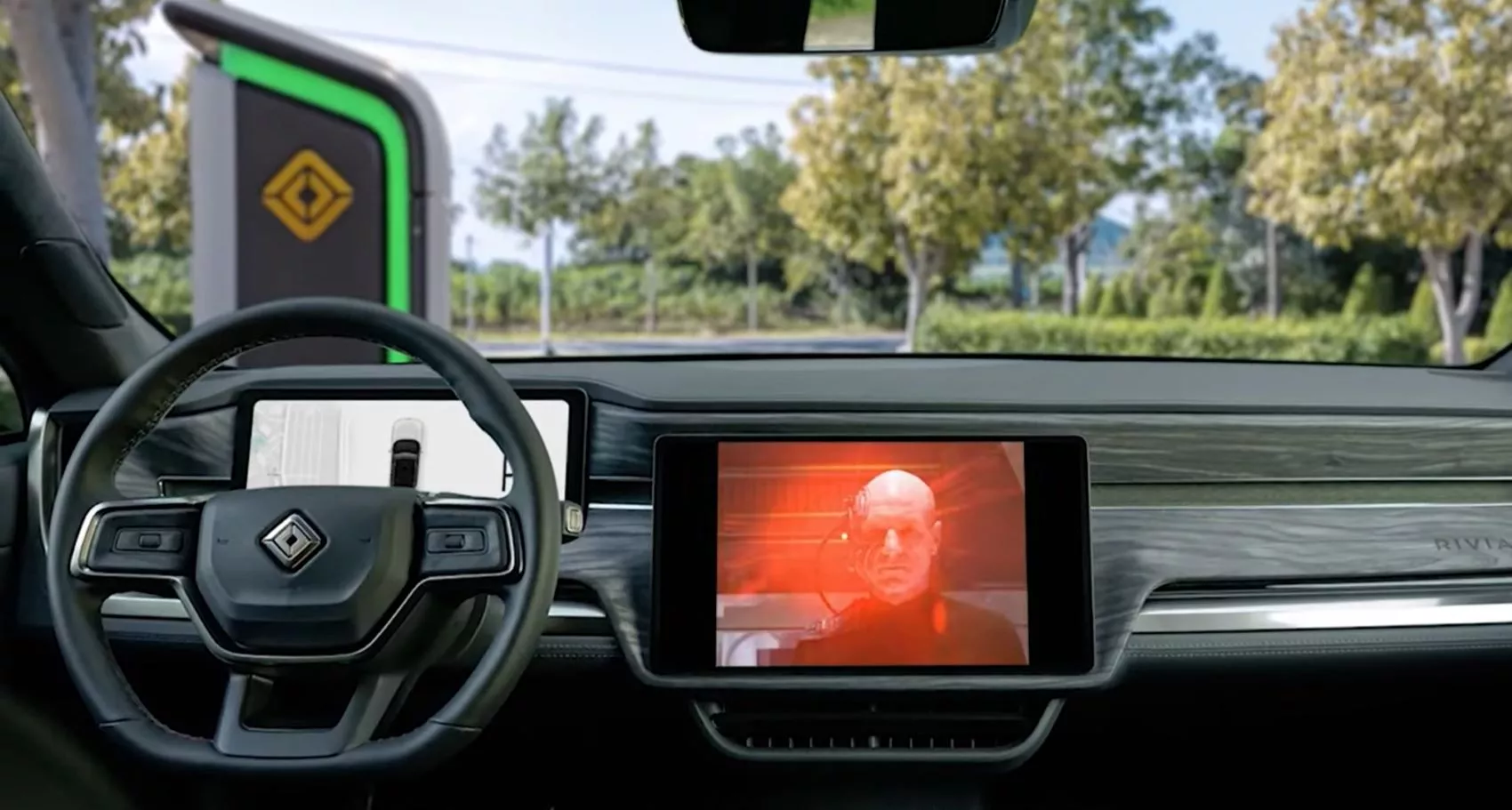 Vídeo con Google Cast en un coche con Android Auto / GOOGLE