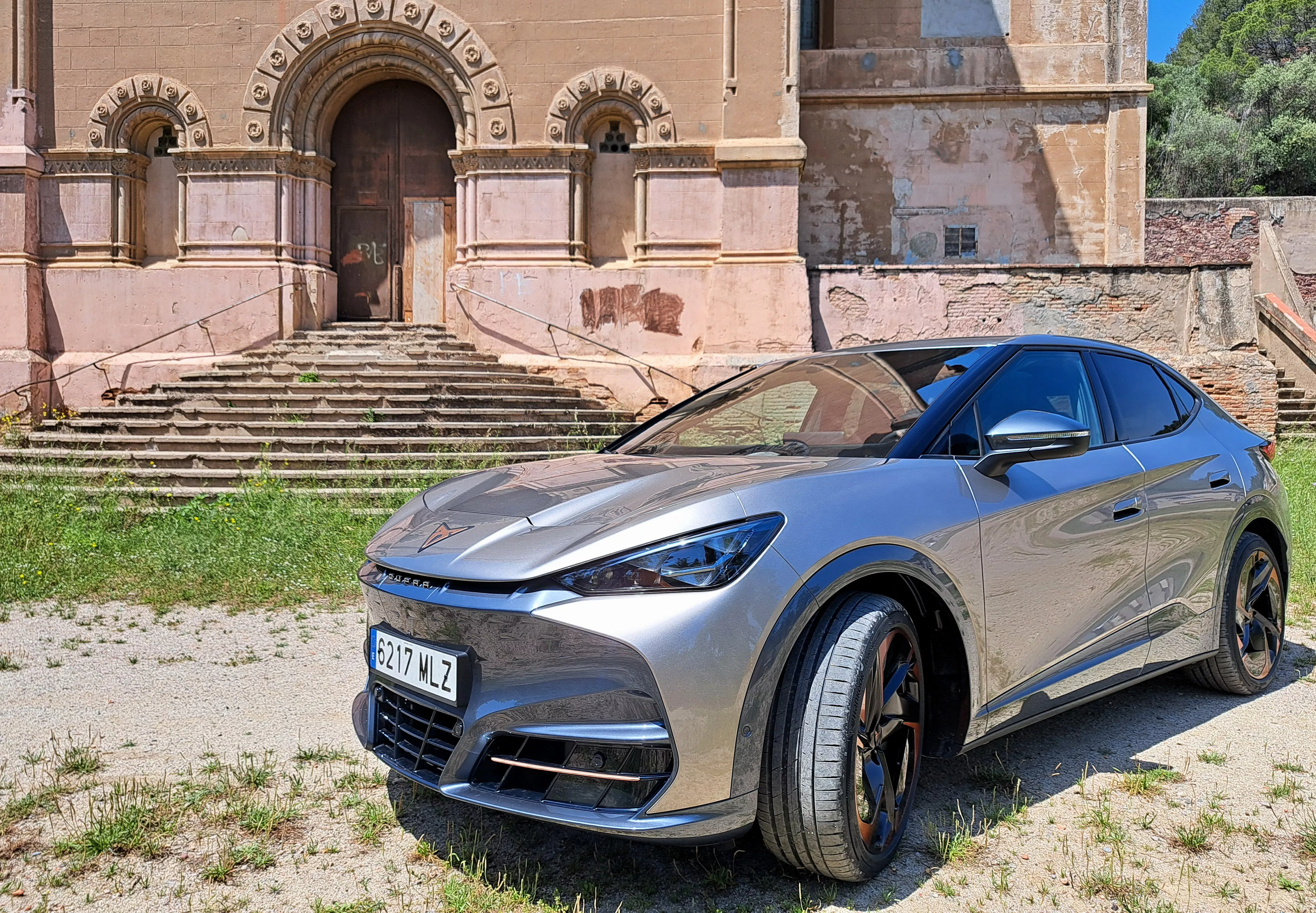 Cupra Tavascan en la prueba de Coche Global en la antigua Colonia Sedó / T.F.