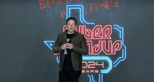 Elon Musk en la junta de accionistas / TESLA Elon Musk en la junta de accionistas / TESLA