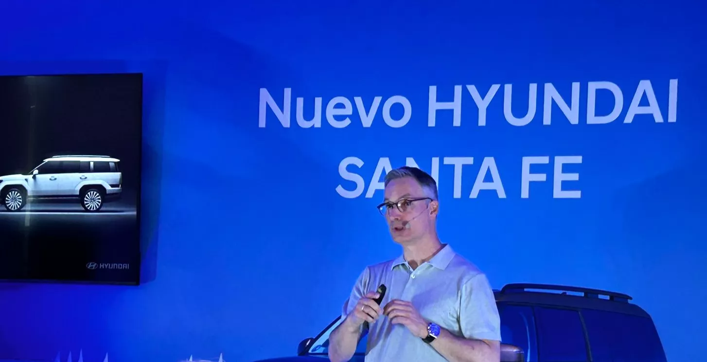 Eduardo Ramírez explica el diseño del nuevo Santa Fe