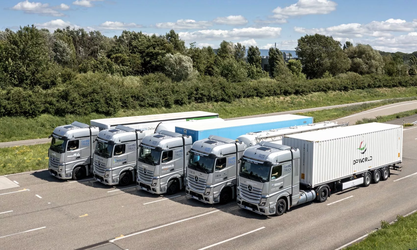 Primeros camiones de hidrógeno de Mercedes / DAIMLER TRUCK
