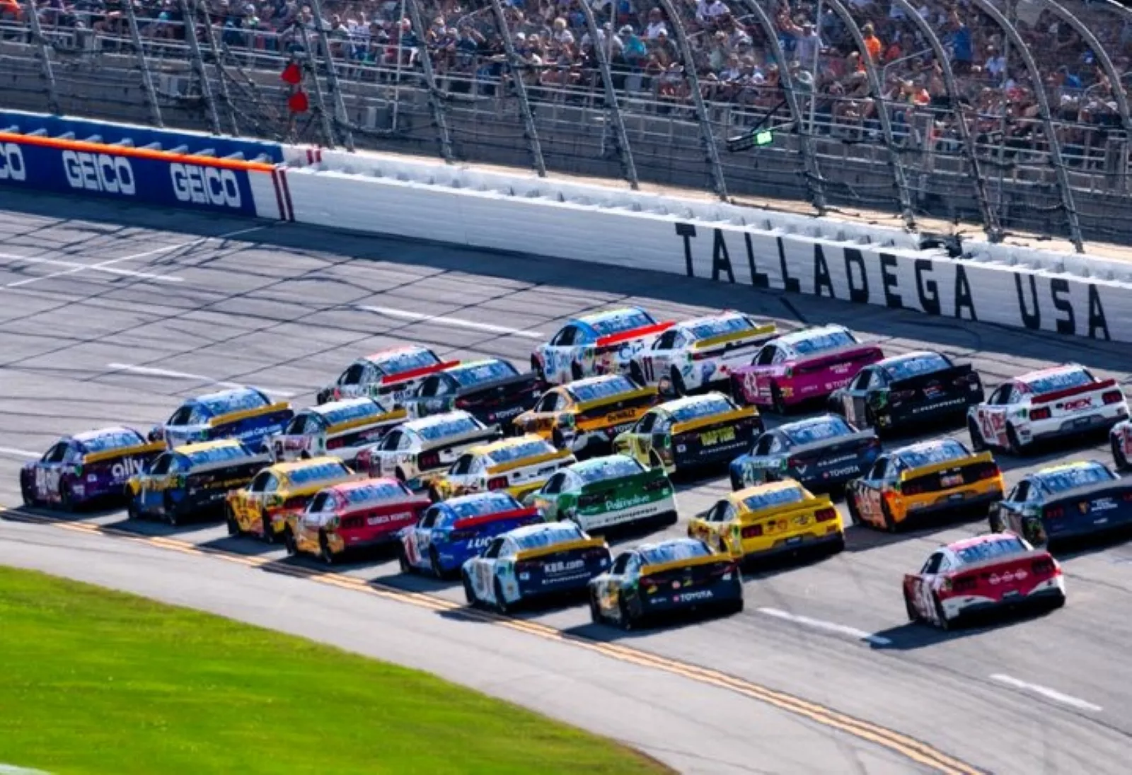 Carrera de Nascar en Talladega / X NASCAR Carrera de Nascar en Talladega / X NASCAR