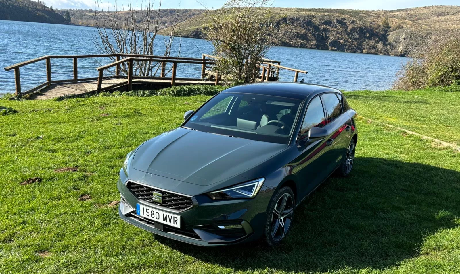 El Seat León híbrido enchufable actualizado / A.M.