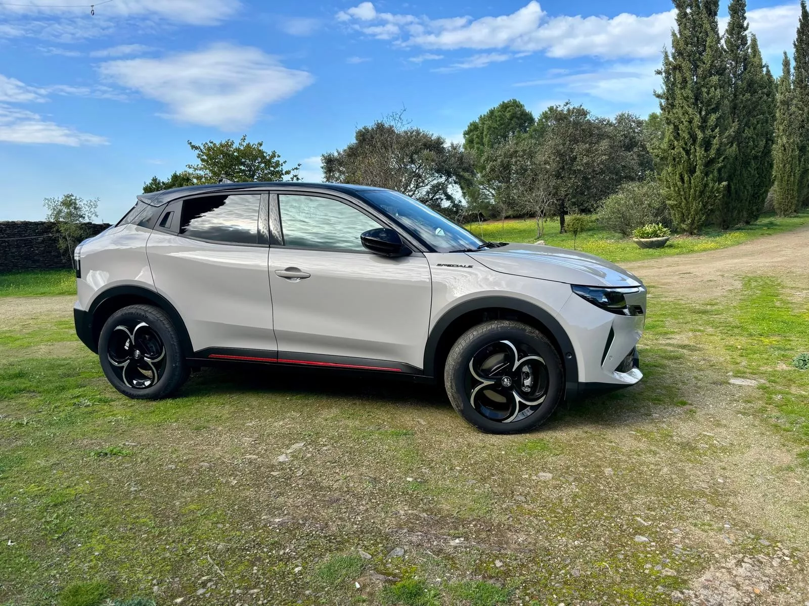 Perfil del nuevo Alfa Romeo Junior / A.M.