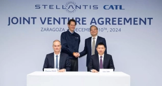 Acto de firma del acuerdo de Stellantis y CATL en Zaragoza / STELLANTIS