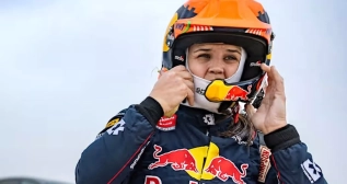 La piloto Laia Sanz / RED BULL La piloto Laia Sanz / RED BULL