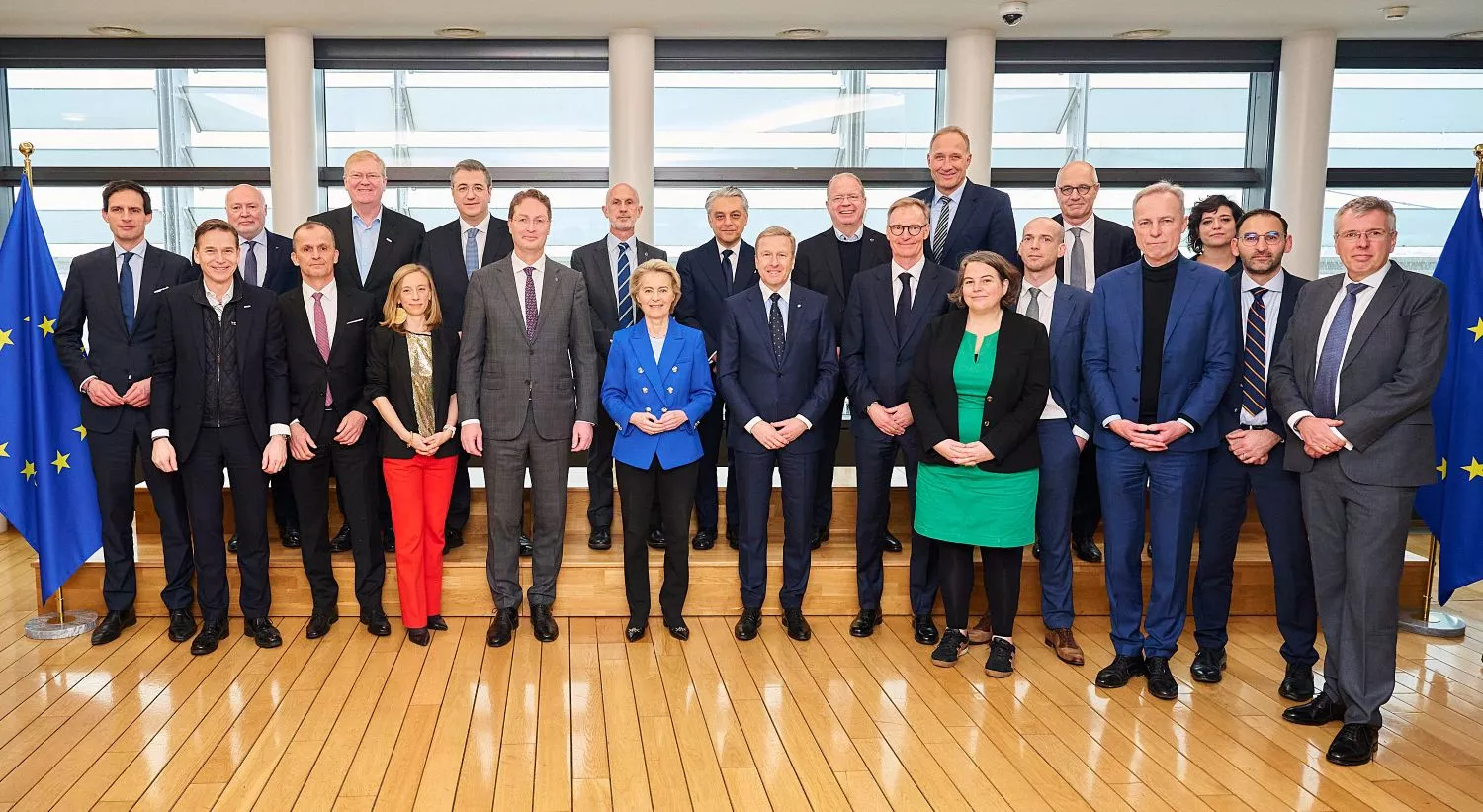 Reunión de la Comisión Europea con la industria de automoción / UE