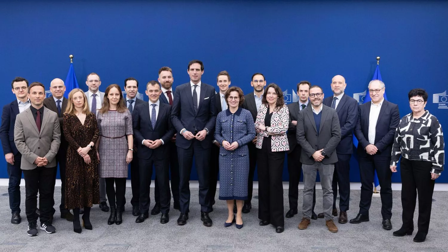 Reunión del Diálogo Estratégico sobre automoción en la Unión Europea / ACEA Reunión del Diálogo Estratégico sobre automoción en la Unión Europea / ACEA