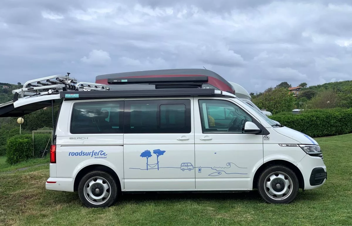 Camper Volkswagen California de Roadsurfer
