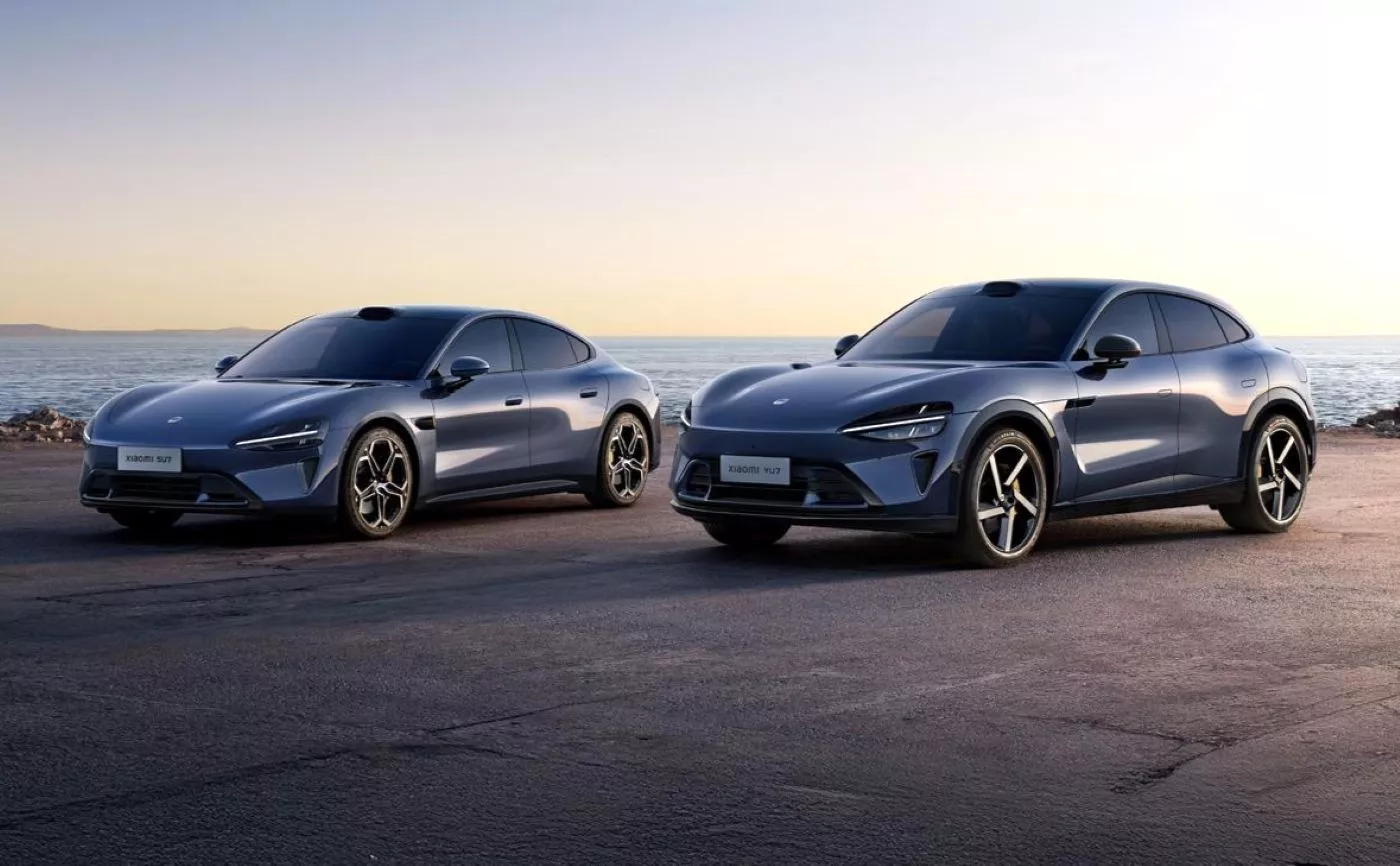 El nuevo Xiaomi YU7 junto al SU7