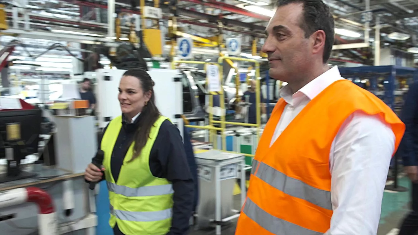 Antonio Filosa visita la planta de Vigo