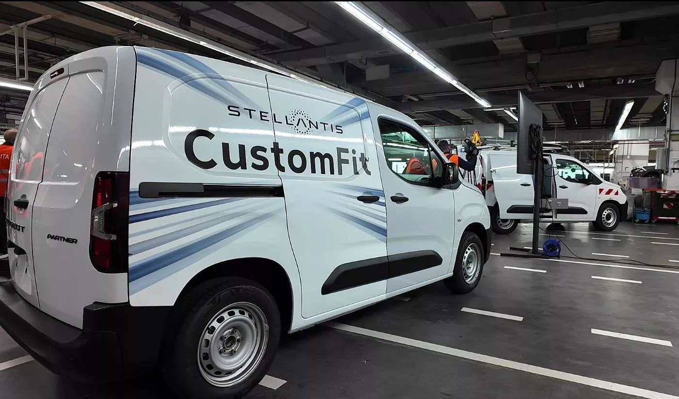 Nave de CustomFit en Stellantis Vigo