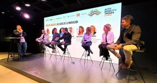 Mesa sobre innovación en Auto Mobility Trends Madrid