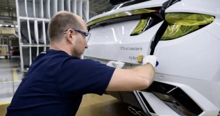 Trabajador de Hyundai en Nosovice