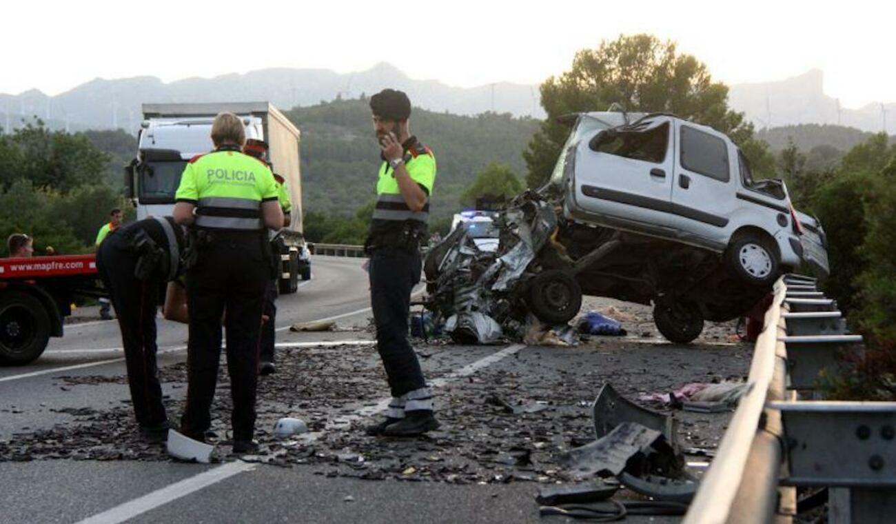 Una foto de archivo de un accidente de tráfico en Catalunya / Mossos d'Esquadra