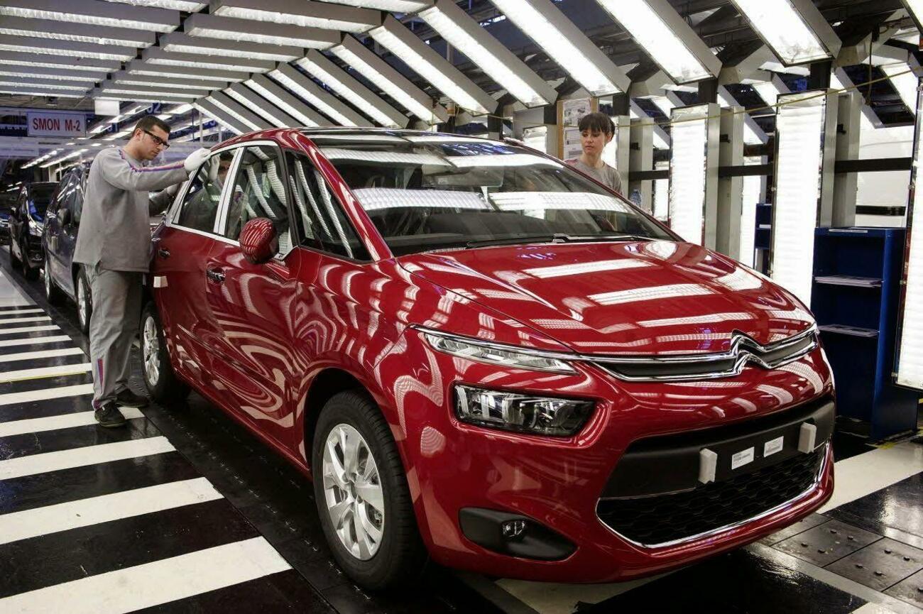 Modelo de la furgoneta Citroën C4 en la fábrica de Vigo