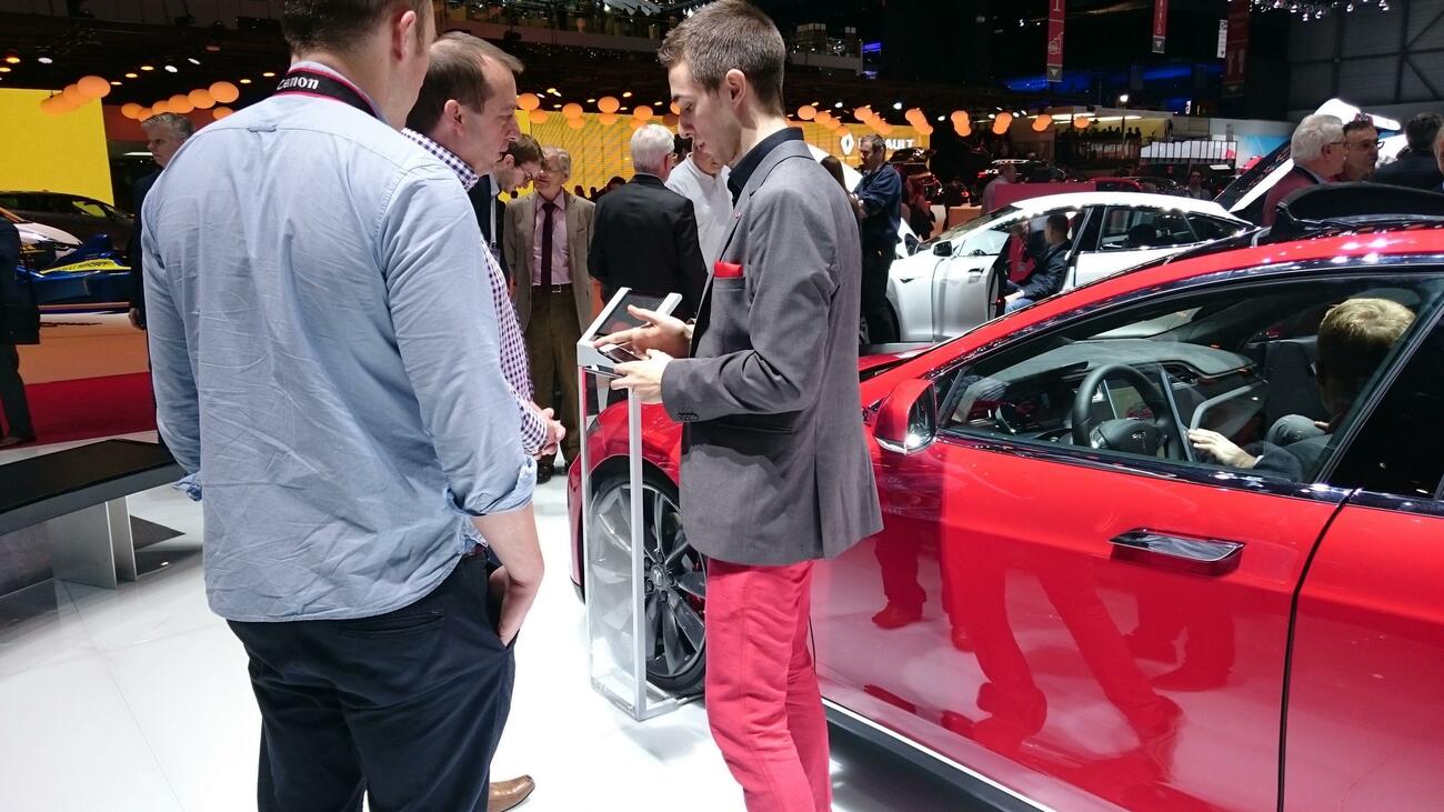 Tesla en el Salón de Ginebra