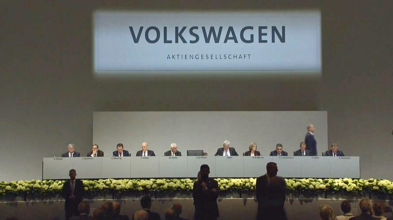 D46431C6-2337-4A23-AD83-97FA7F742CC5