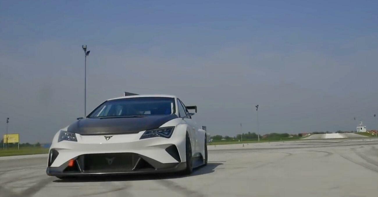 Modelo Seat Cupra e-Racer