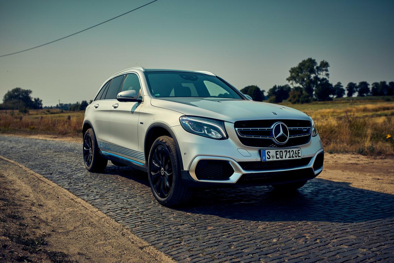 Mercedes-Benz GLC F-CELL, el primer coche híbrido de pila de combustible de hidrógeno y eléctrico