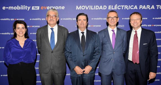 Presentación del plan de puntos de carga de coches eléctricos de Endesa